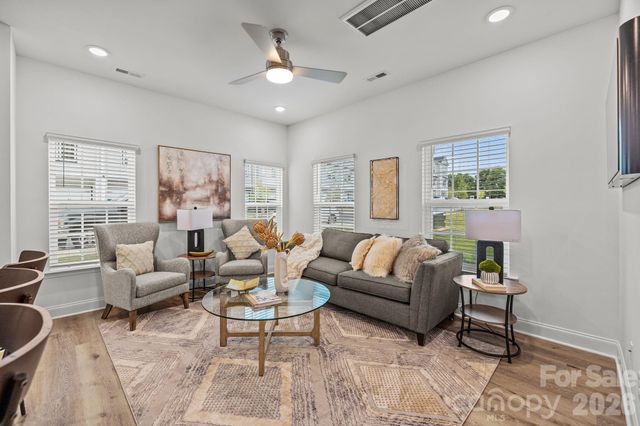 5016 Cherry Gum Court 46, Matthews, NC 28105