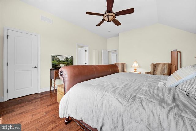 37 VIOLETS PATH, Elizabethtown, PA 17022