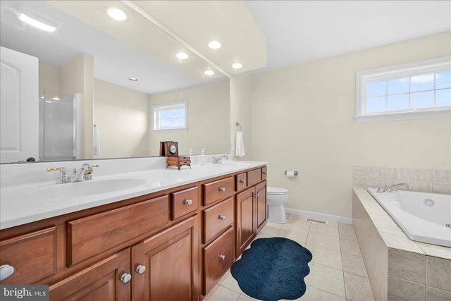 37 VIOLETS PATH, Elizabethtown, PA 17022