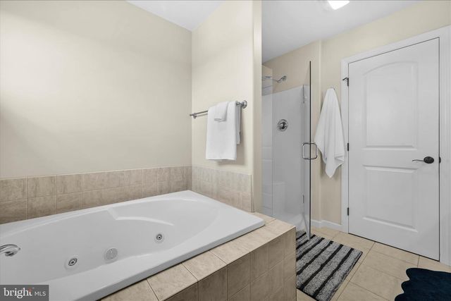 37 VIOLETS PATH, Elizabethtown, PA 17022