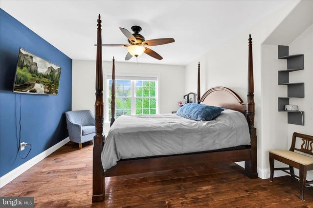 37 VIOLETS PATH, Elizabethtown, PA 17022