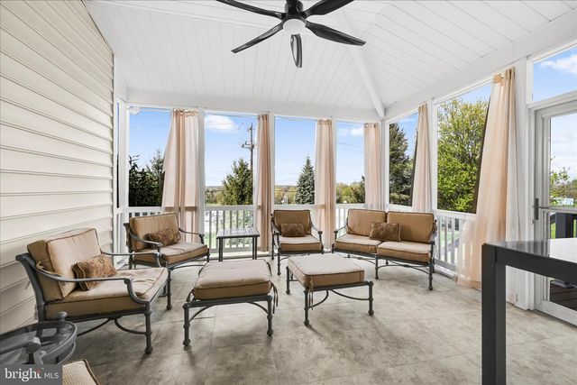 37 VIOLETS PATH, Elizabethtown, PA 17022