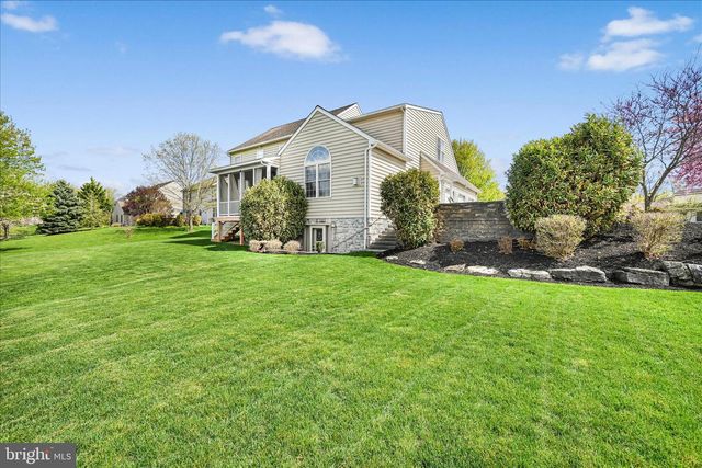 37 VIOLETS PATH, Elizabethtown, PA 17022