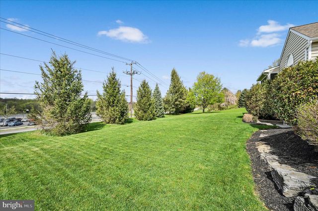 37 VIOLETS PATH, Elizabethtown, PA 17022