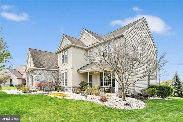 37 VIOLETS PATH, Elizabethtown, PA 17022
