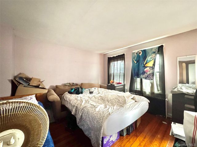 8 Forest Hills Avenue, Catskill, NY 12414