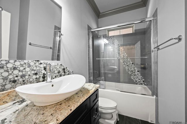 6447 Coushatta Dr, Gonzales, LA 70737