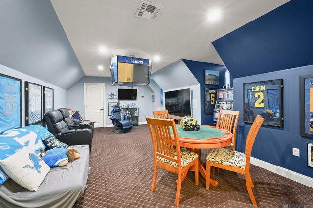 6447 Coushatta Dr, Gonzales, LA 70737