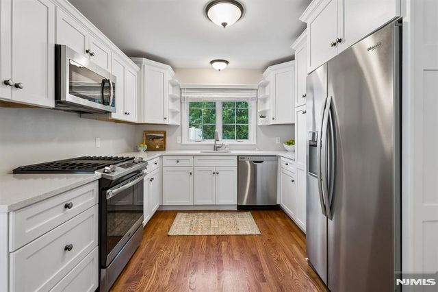7 Holly Court, Bloomfield, NJ 07003