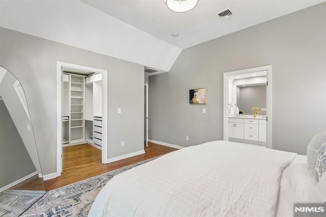7 Holly Court, Bloomfield, NJ 07003