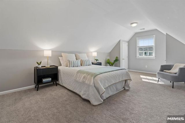 7 Holly Court, Bloomfield, NJ 07003