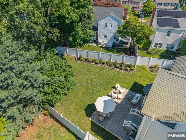 7 Holly Court, Bloomfield, NJ 07003