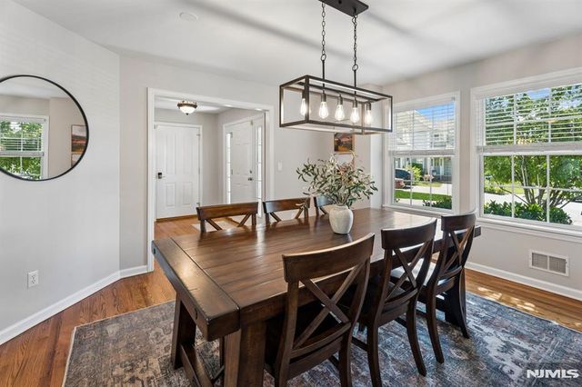 7 Holly Court, Bloomfield, NJ 07003