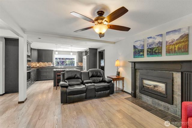28210 187th Avenue SE, Kent, WA 98042