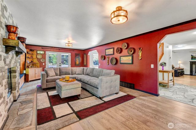 28210 187th Avenue SE, Kent, WA 98042