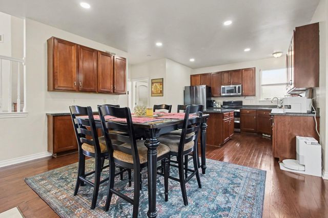 35526 Abbey Drive, Romulus, MI 48174