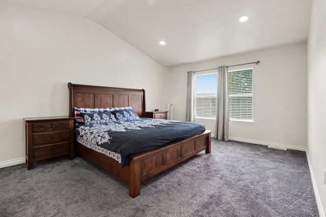 35526 Abbey Drive, Romulus, MI 48174