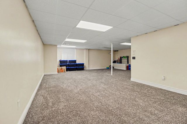 35526 Abbey Drive, Romulus, MI 48174