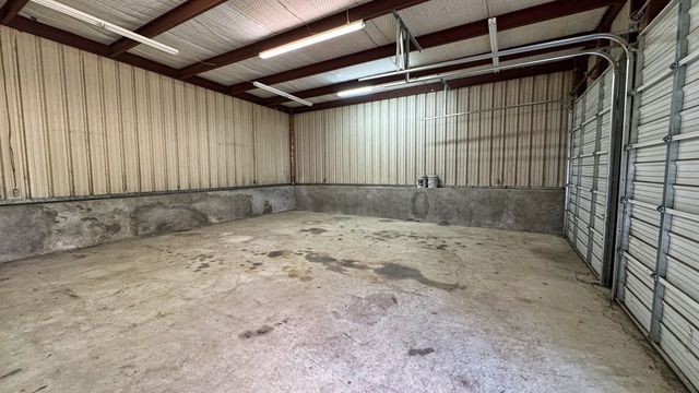 241 W Doris Dr, Kerrville, TX 78028
