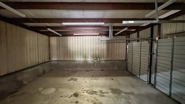 241 W Doris Dr, Kerrville, TX 78028