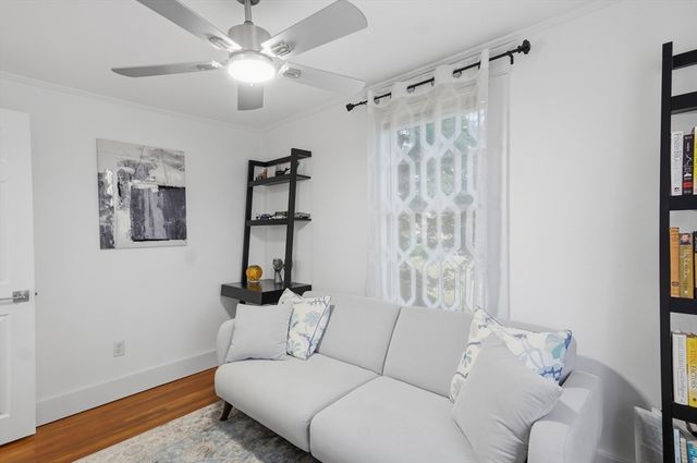 101 Pleasant St, Tewksbury, MA 01876
