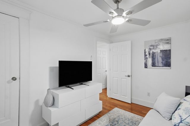 101 Pleasant St, Tewksbury, MA 01876