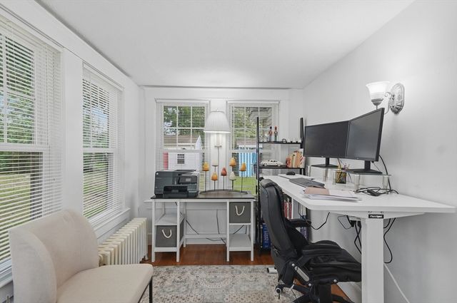 101 Pleasant St, Tewksbury, MA 01876