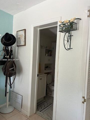 1230 W 54th St 305A, Hialeah, FL 33012