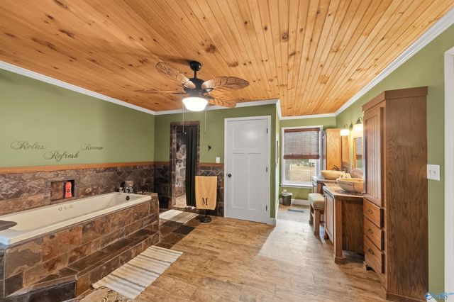 2792 E Rexford Street, Hokes Bluff, AL 35903