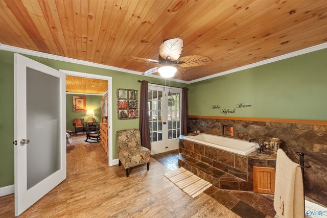 2792 E Rexford Street, Hokes Bluff, AL 35903