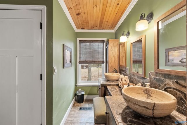 2792 E Rexford Street, Hokes Bluff, AL 35903