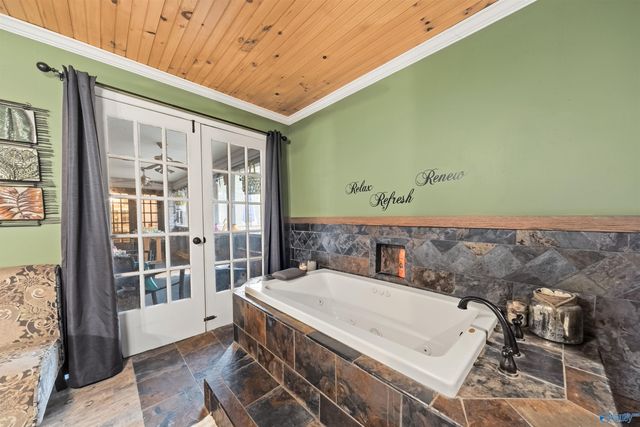 2792 E Rexford Street, Hokes Bluff, AL 35903