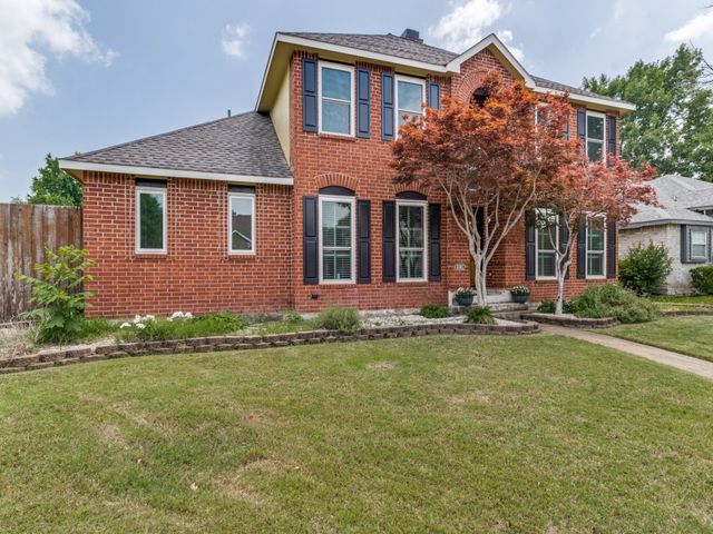 8302 Brentwood Street, Rowlett, TX 75088