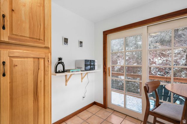 6724 E EMIGRATION CANYON RD, Emigration Canyon, UT 84108