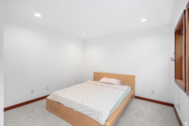 6724 E EMIGRATION CANYON RD, Emigration Canyon, UT 84108