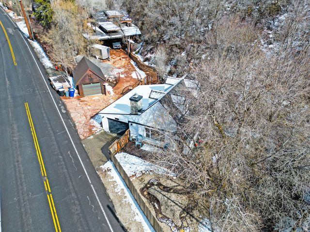 6724 E EMIGRATION CANYON RD, Emigration Canyon, UT 84108