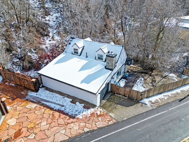 6724 E EMIGRATION CANYON RD, Emigration Canyon, UT 84108