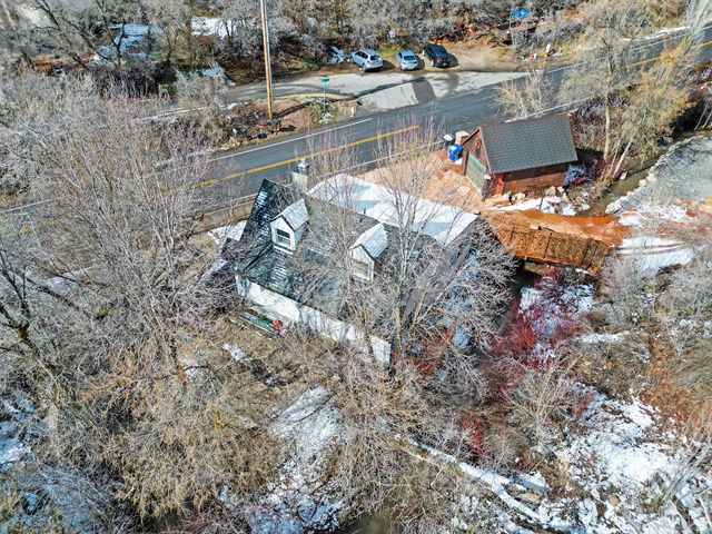 6724 E EMIGRATION CANYON RD, Emigration Canyon, UT 84108