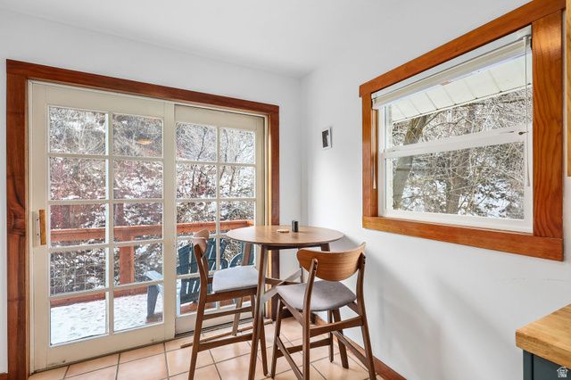 6724 E EMIGRATION CANYON RD, Emigration Canyon, UT 84108