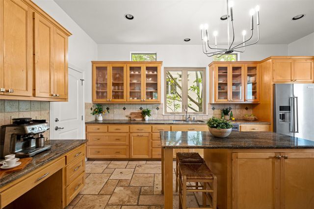 8540 Adirondack TRL 21, Austin, TX 78759