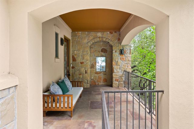 8540 Adirondack TRL 21, Austin, TX 78759