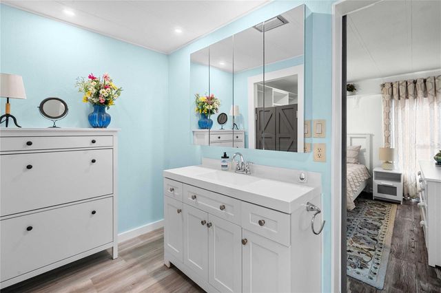 36701 GRACE AVENUE, Zephyrhills, FL 33542