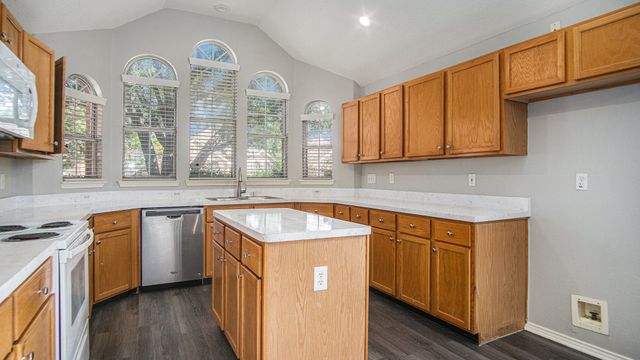 4600 Paloverde Drive, Fort Worth, TX 76137