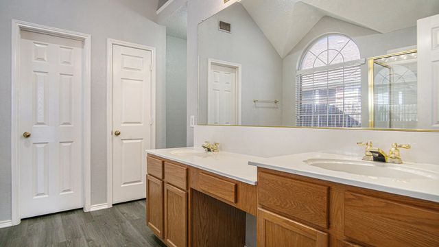 4600 Paloverde Drive, Fort Worth, TX 76137