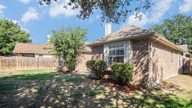 4600 Paloverde Drive, Fort Worth, TX 76137