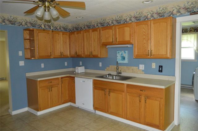 3244 MAPLE LANE Lane, Jamestown, PA 16134