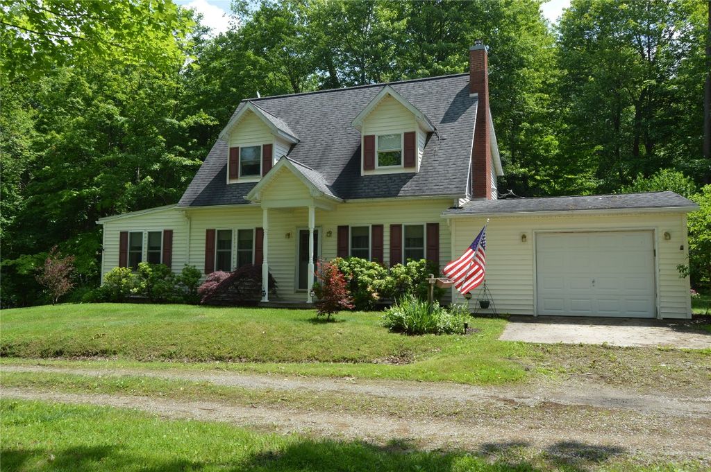 3244 MAPLE LANE Lane, Jamestown, PA 16134