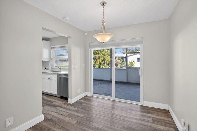 8845 NW 14th Street, Plantation, FL 33322