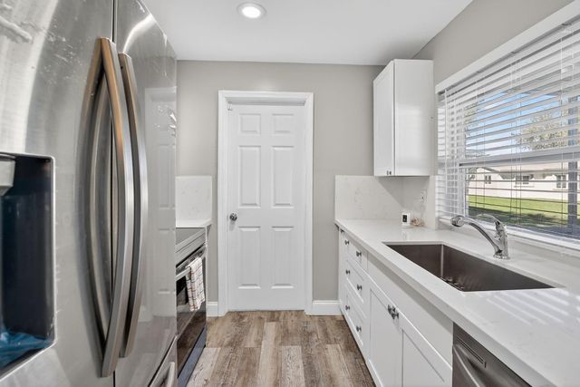 8845 NW 14th Street, Plantation, FL 33322