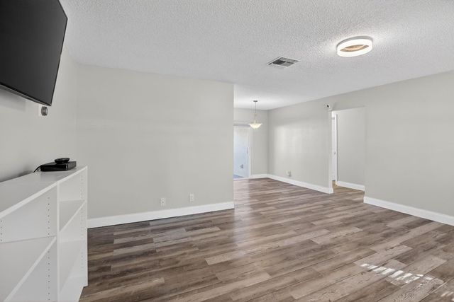 8845 NW 14th Street, Plantation, FL 33322